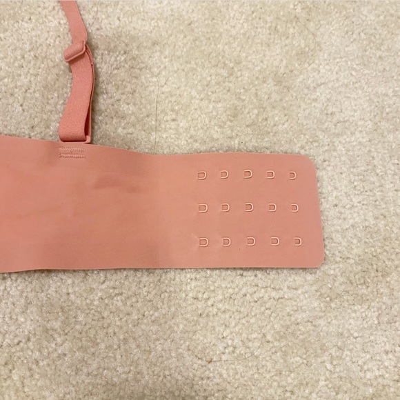 Knix Padded V-Neck Bra - Thin Strap - Picture 7 of 8